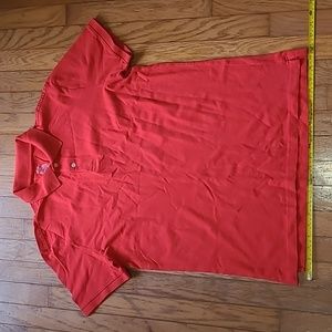 Collared business casual shirt